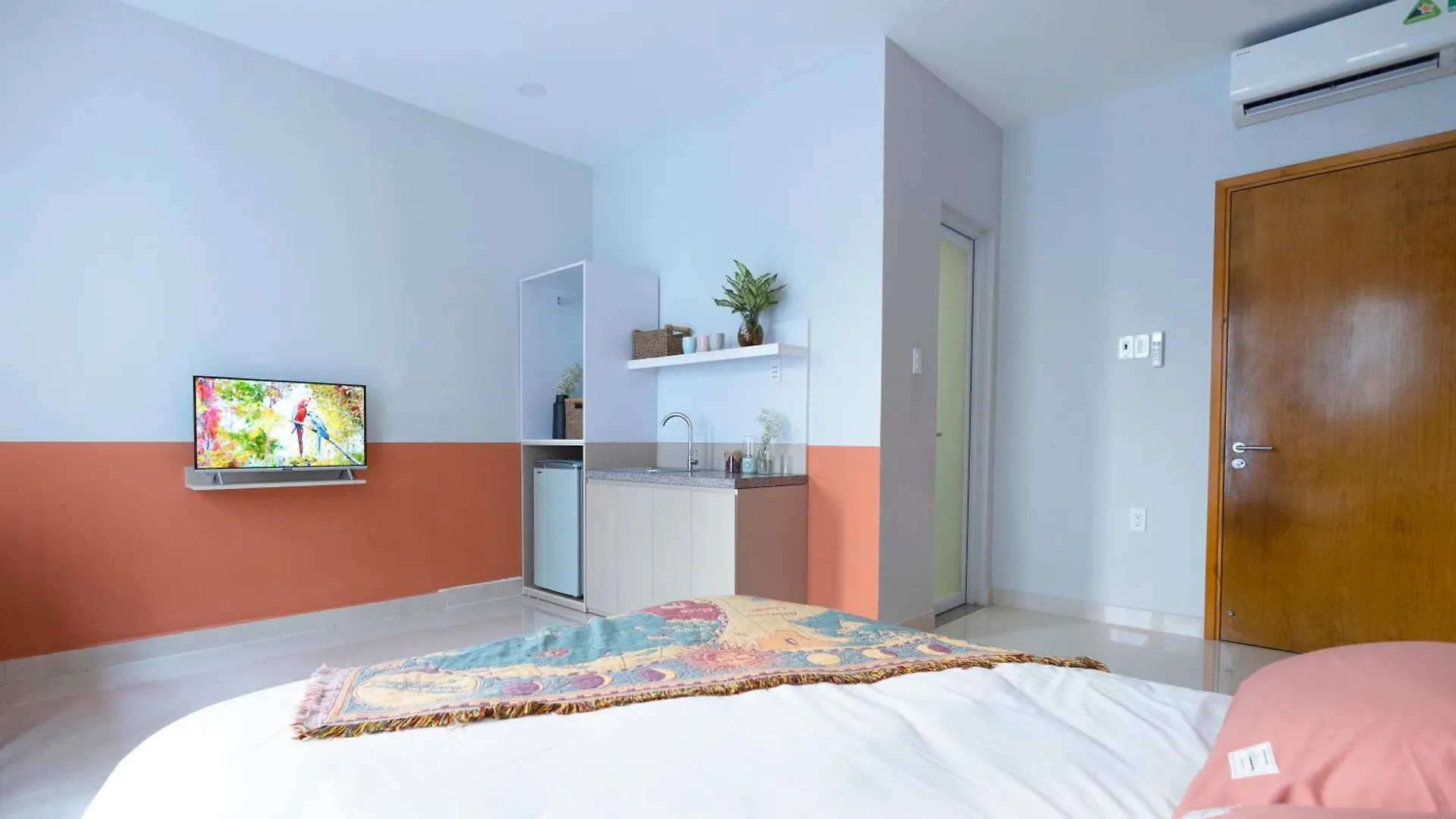 Karat Home Ho Chi Minh City Bed & Breakfast